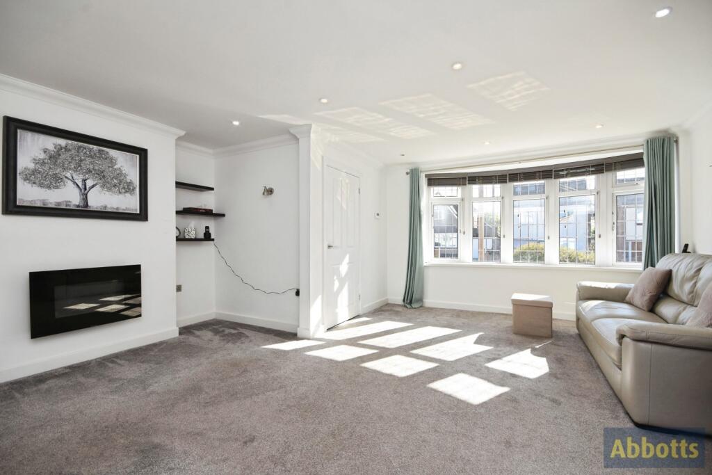House in Southend-on-Sea - View 5