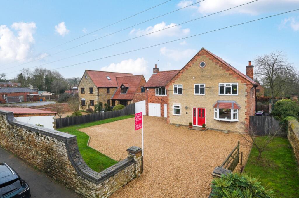 Main image of property: Low Road, Barrowby, Grantham, Lincolnshire, NG32
