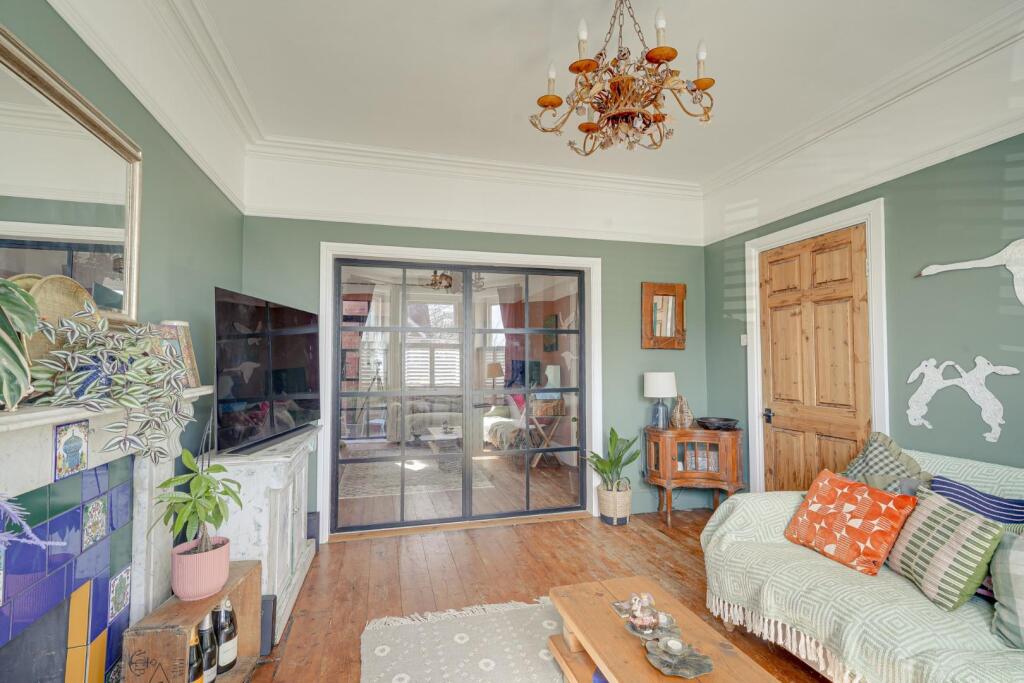 House in Leighton Buzzard, Leighton-Linslade - More