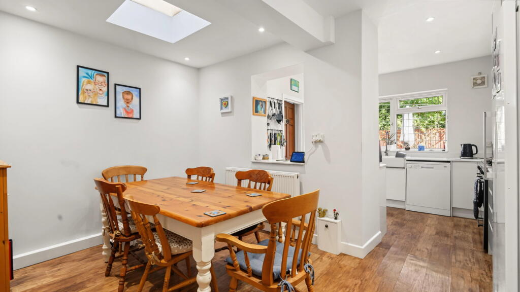 House in Solihull, West Midlands - View 2