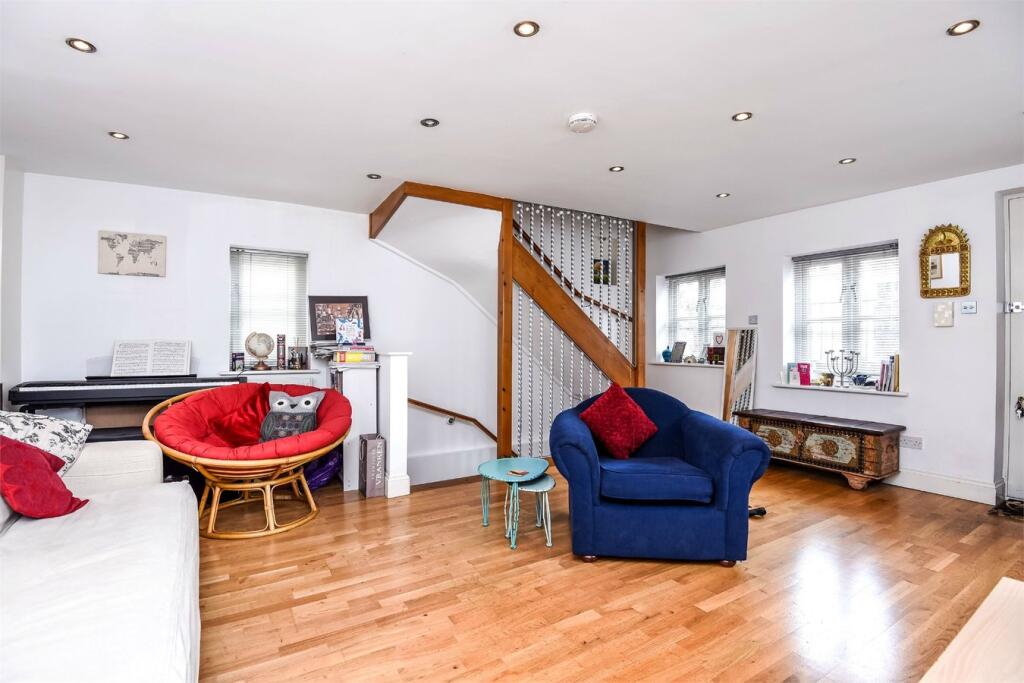 Main image of property: Clifford Gardens, Kensal Rise, London, NW10