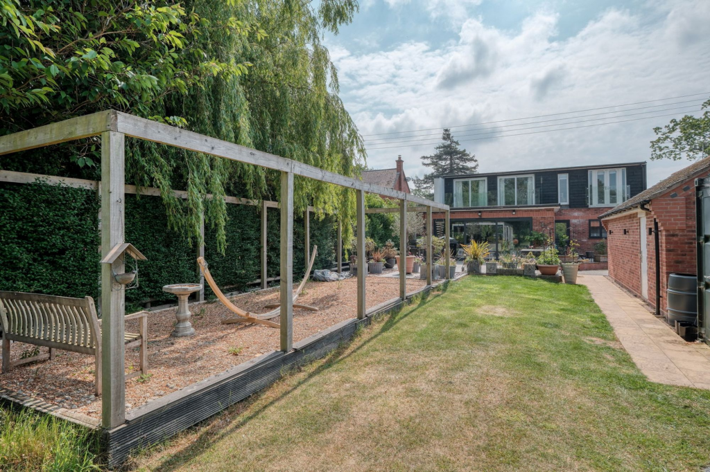 Additional image 24 of Wood Lane, Astwood Bank, B96
