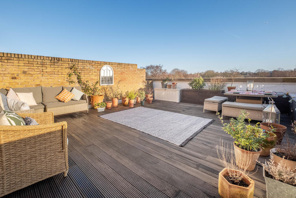 278 Magdalen Road, London, SW18 photo 3