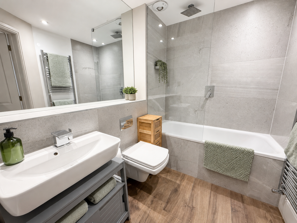 Apartment in Carlisle - More