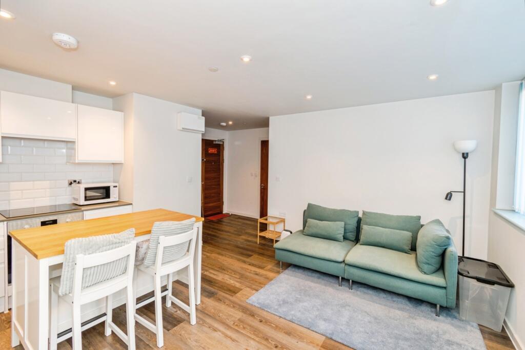 Ogle Road, Southampton, Hampshire, SO14 photo 3