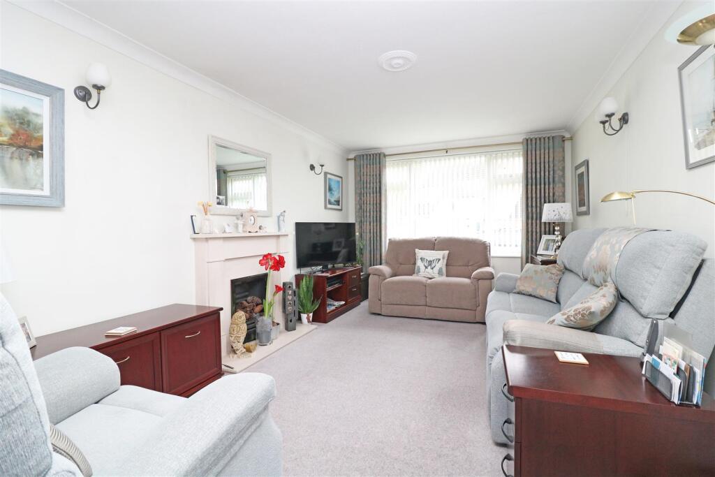 St. Andrews Road, Boreham, Chelmsford photo 4