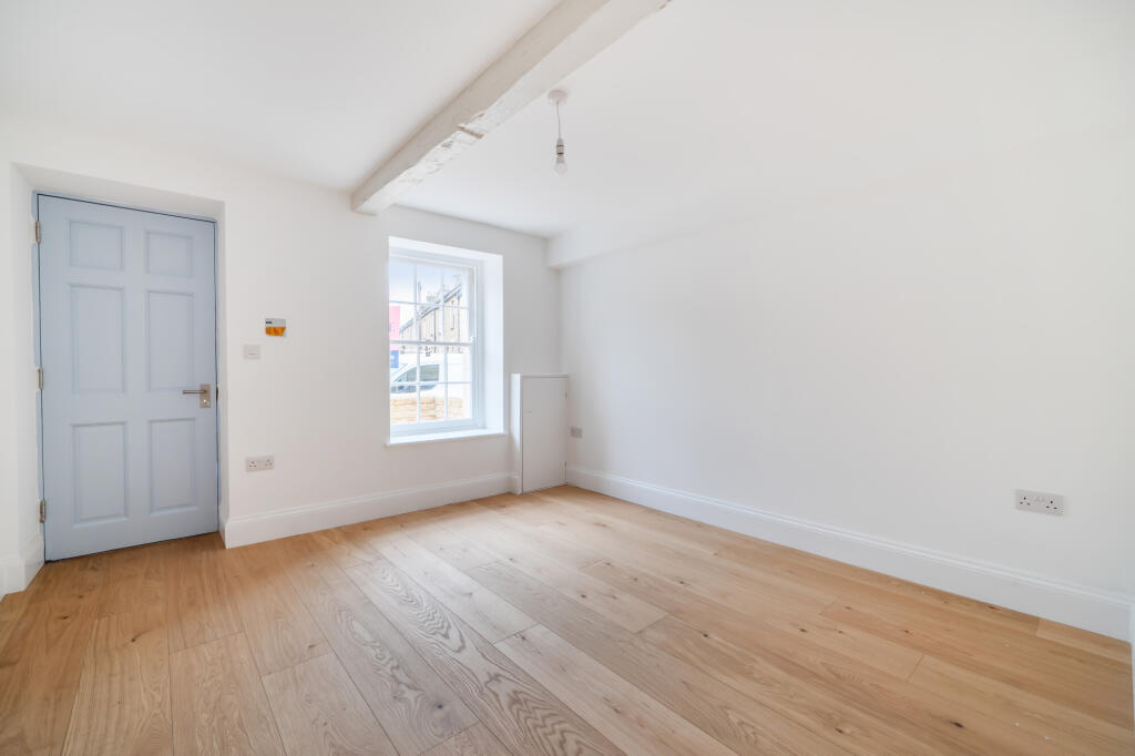 House in Cotswold, Watermoor, Cirencester - View 5