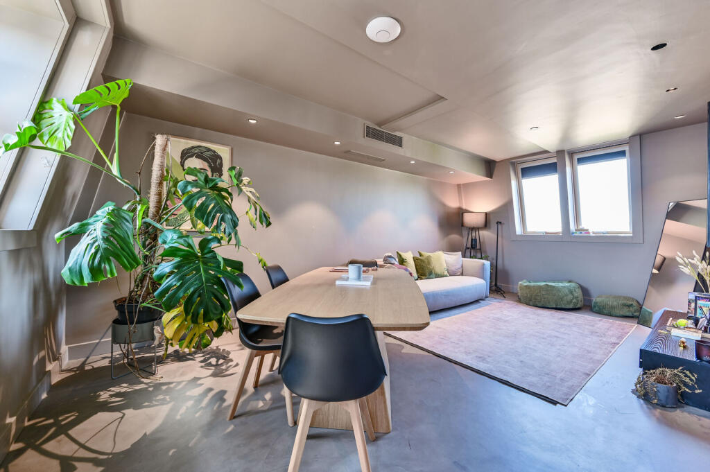 Main image of property: Caledonian Road, London, N1