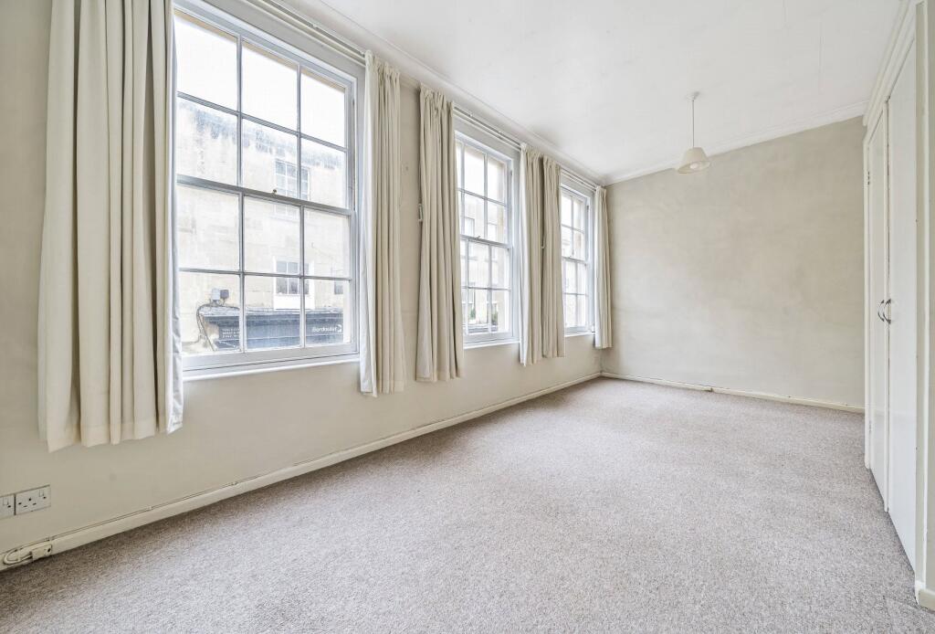 Apartment in Bath, Kingsmead - View 5