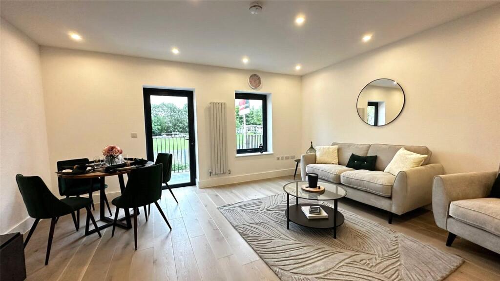 Main image of property: Croydon Road, Caterham, Surrey, CR3