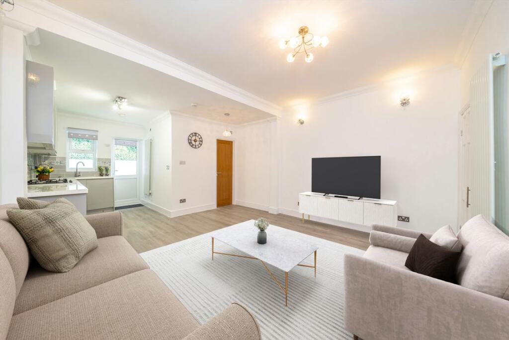 House in London, Summerstown