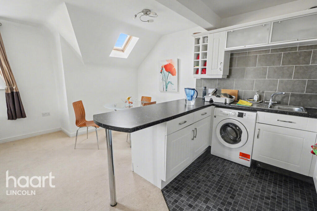 Flaxley Road, Lincoln photo 2