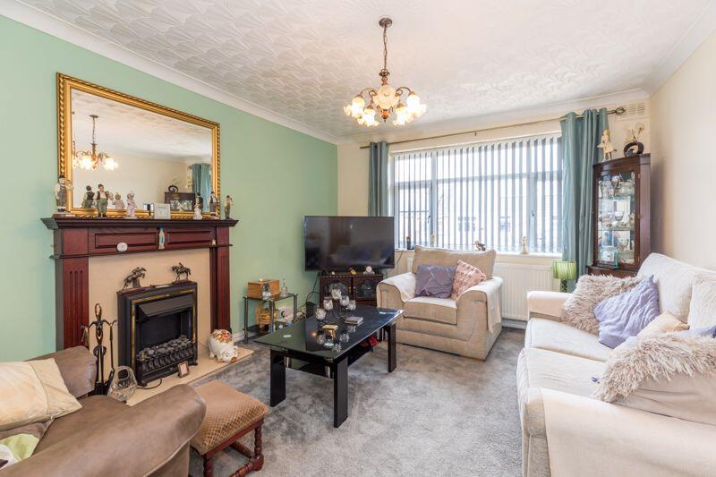 Longmead Avenue, Ashton-In-Makerfield, WN4 8SQ photo 4