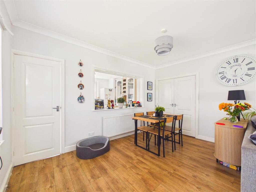 House in Hull, Kingston upon Hull - View 4