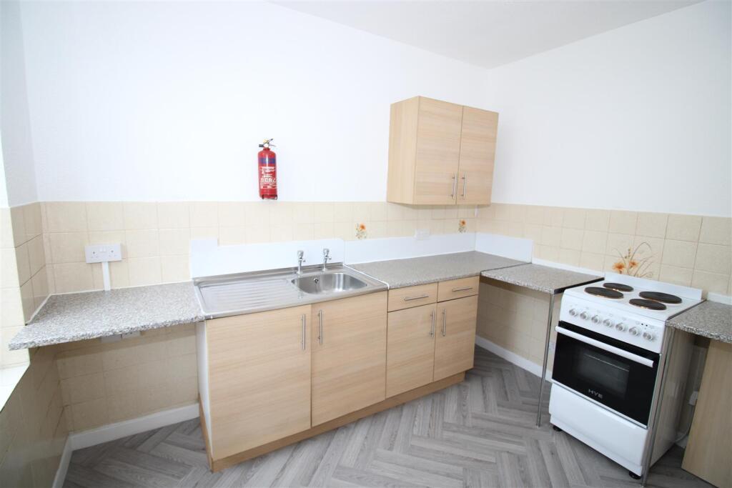 Main image of property: Flat 2, 41-43 General Street, Blackpool