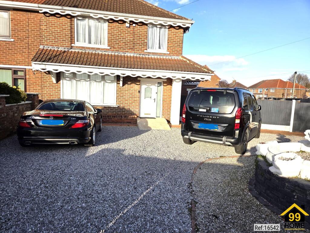 Main image of property: Aintree Avenue, Doncaster, United Kingdom, DN4