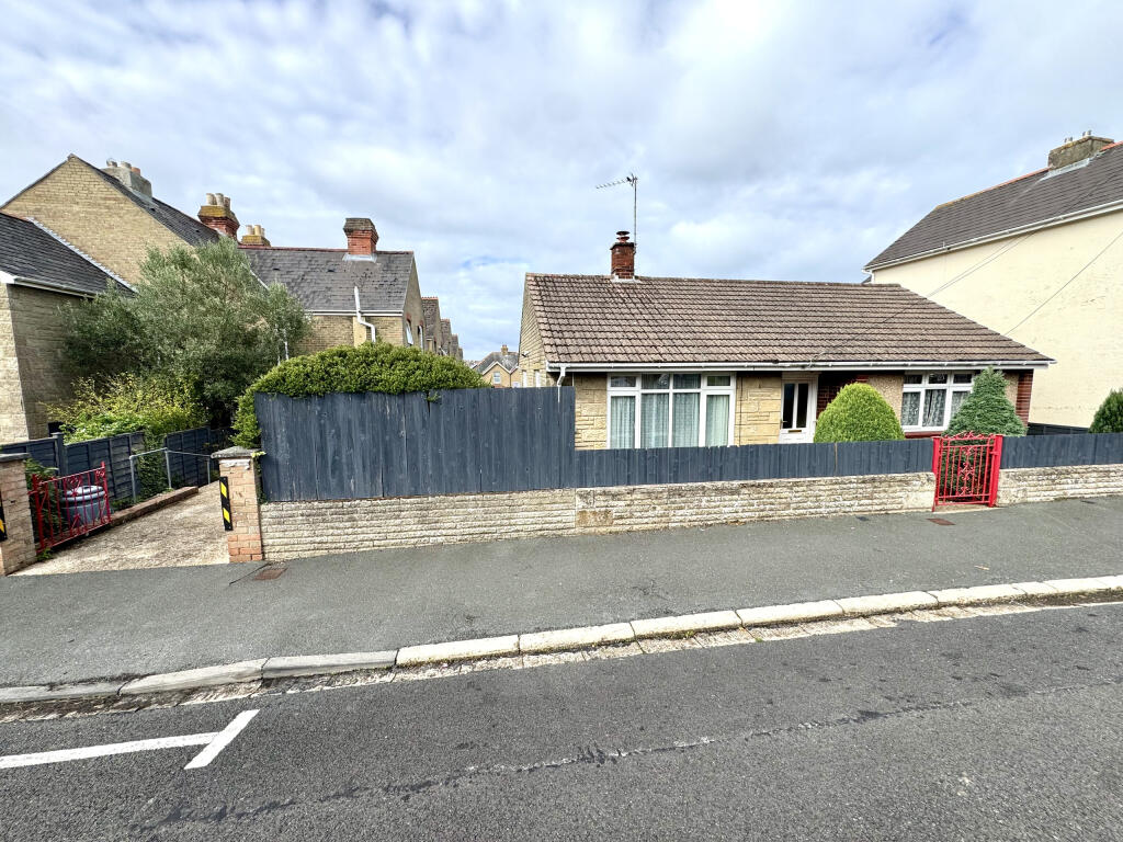 Main image of property: Orchard Road, East Cowes, Isle Of Wight