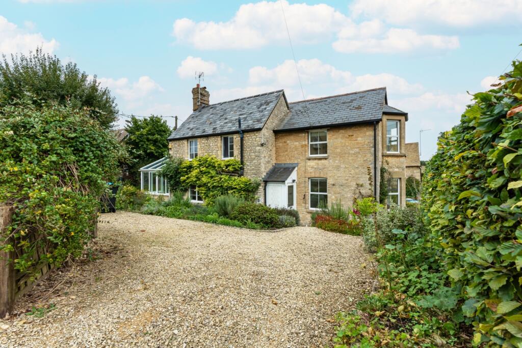 Main image of property: Castle Road, Wootton, Woodstock, Oxfordshire, OX20