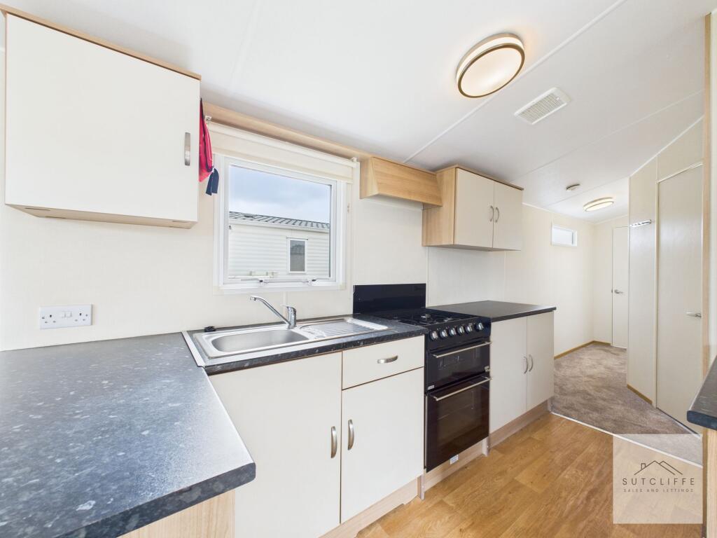 Oak Drive, Merlewood Country Park, PR3 - View 3