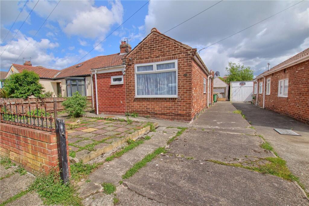 3-bed house on Chatsworth Gardens, Billingham, TS22, £135,000