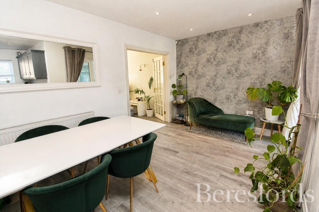 House in Romford - View 5