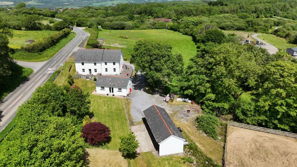 Main image of property: Llanelli CARMARTHENSHIRE
