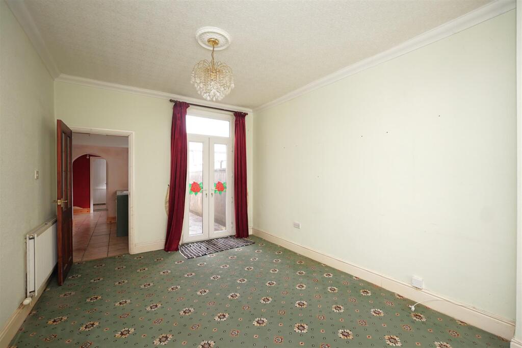 193 Albert Street photo 3