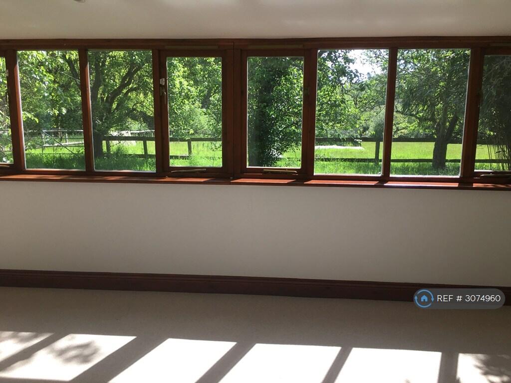 House in Reading - View 4