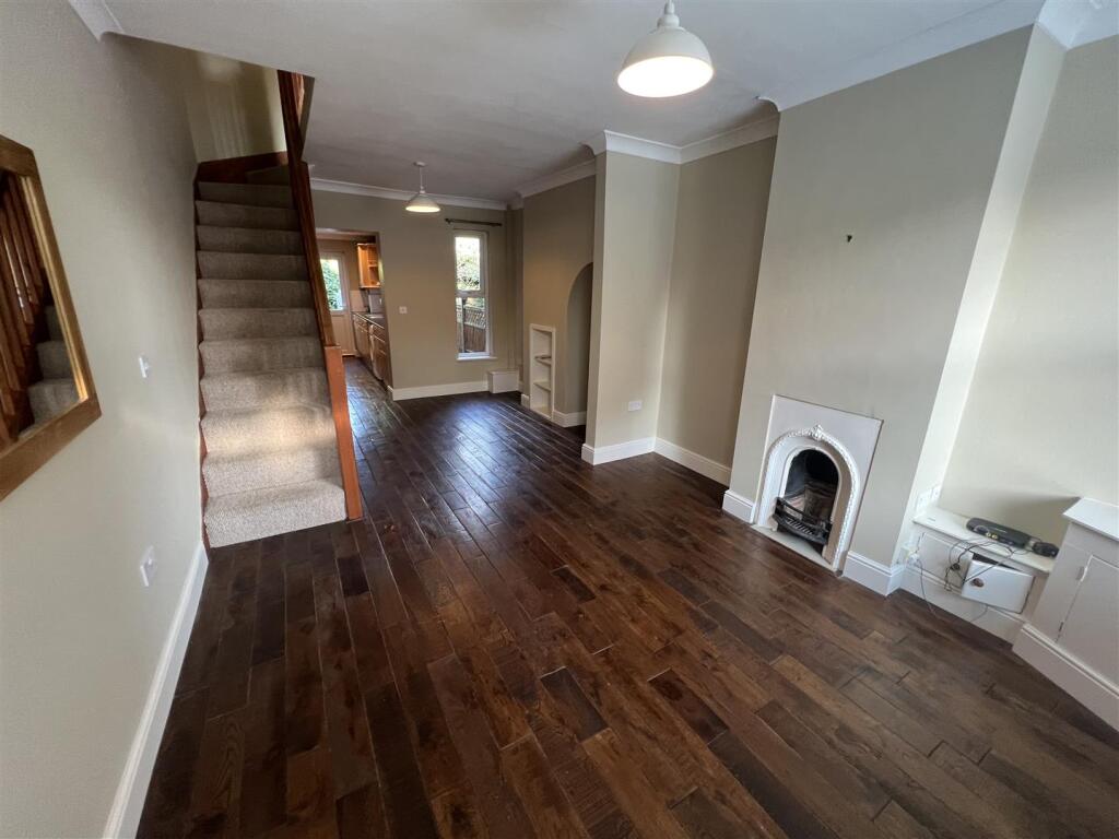 House in Ipswich - View 4
