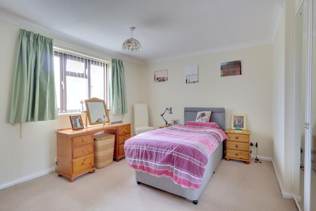 House in Winchester, Denmead - More