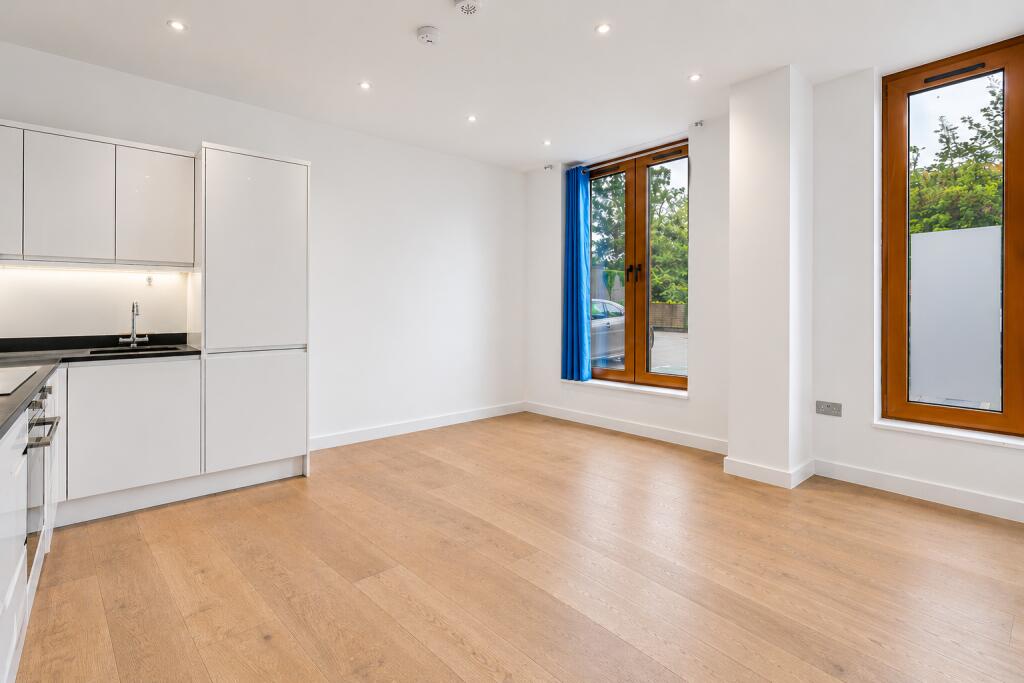 Apartment in St Albans, Cottonmill - View 2