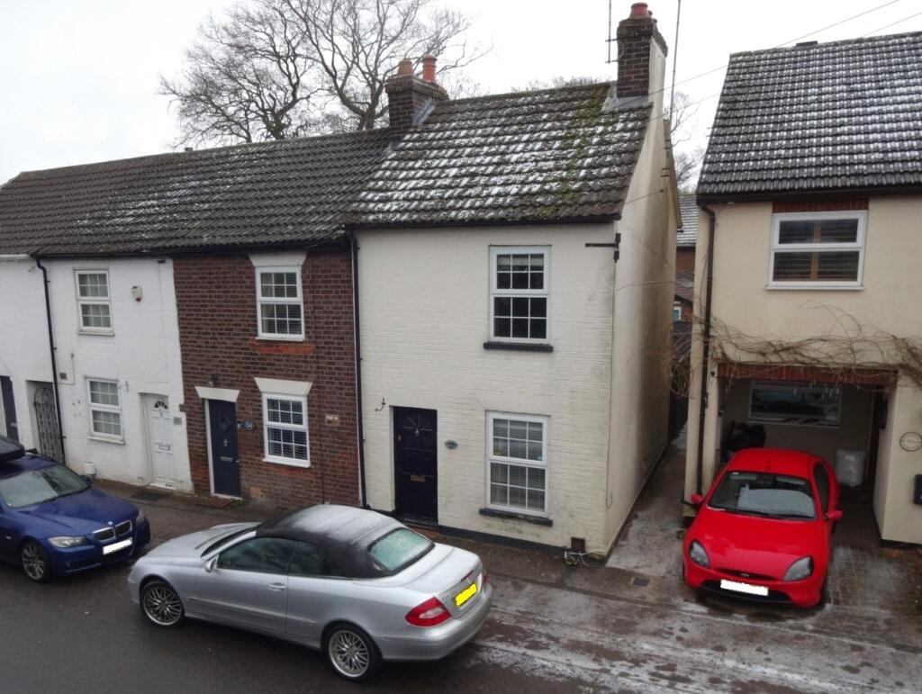 2-bed terraced on Church Road, Slip End, Luton, Bedfordshire, LU1, £300,000