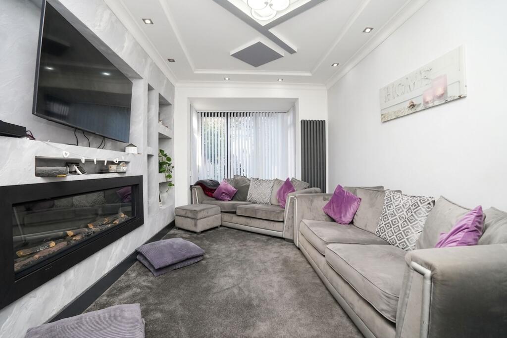 Additional image 8 of Stratford Road, Hall Green, B28