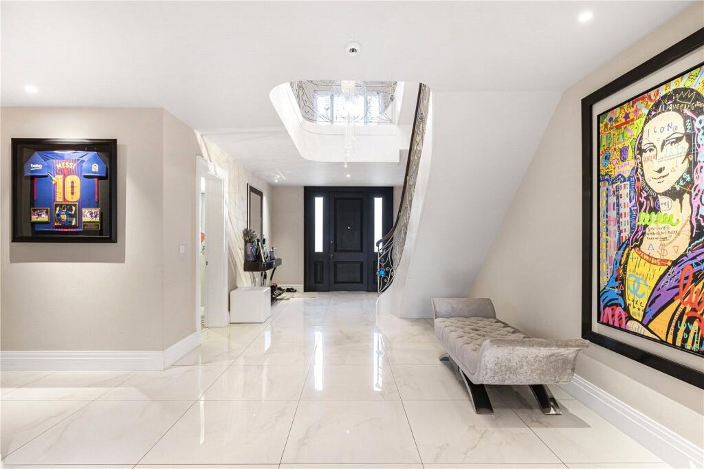Property photo 11