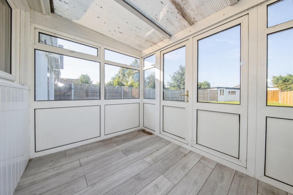 House in Clacton-on-Sea, Little Clacton - More