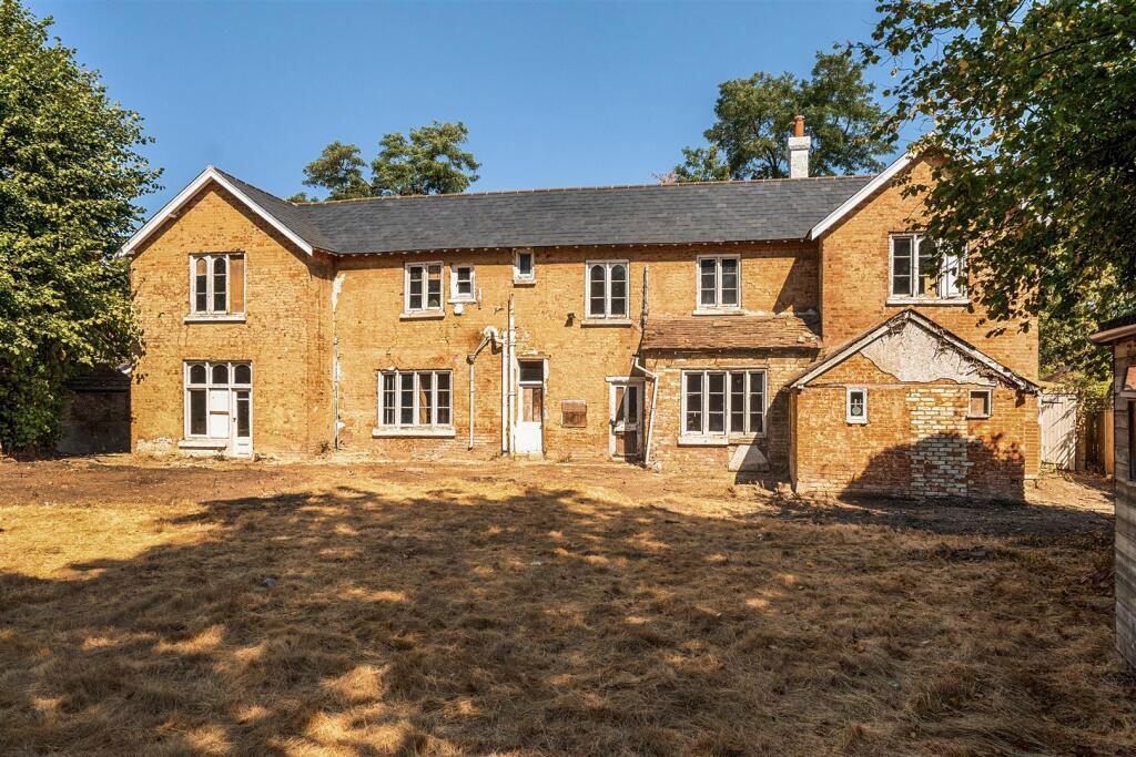 House in Hart, Blackwater and Hawley - View 5