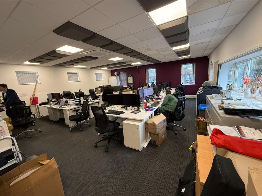 Additional image 7 of 122 Great North Road, Hatfield, AL9 5JN