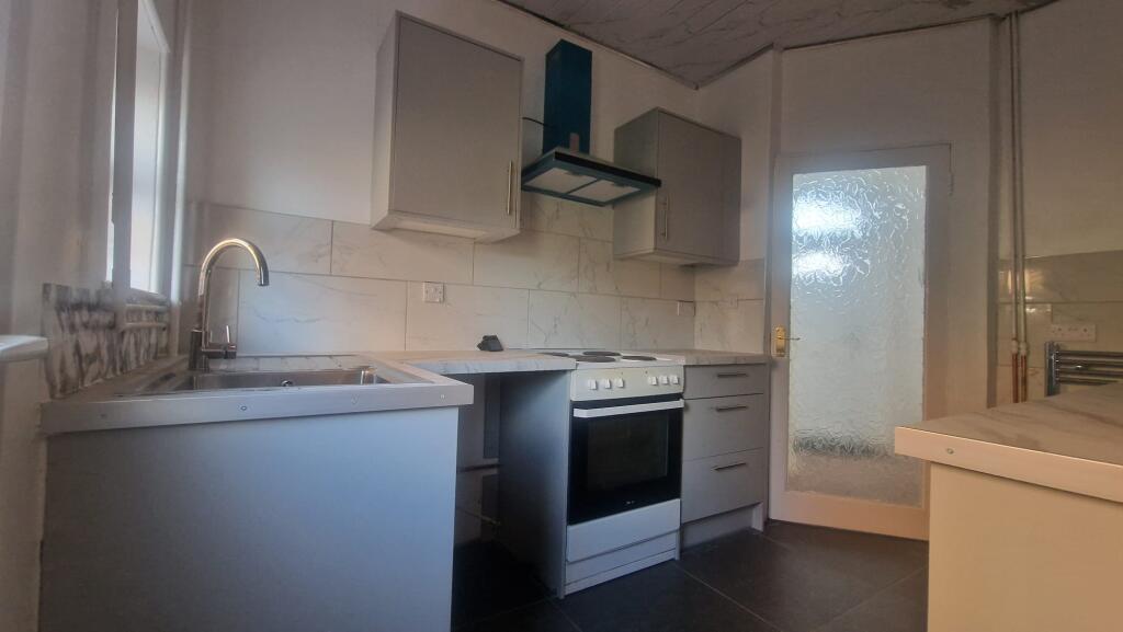 House in Peterborough, Millfield - View 3