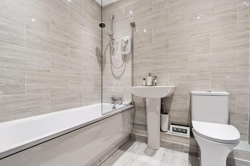 Apartment in Warrington, Grappenhall and Thelwall - More