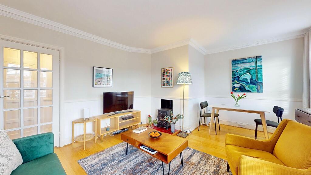Apartment in London - View 2