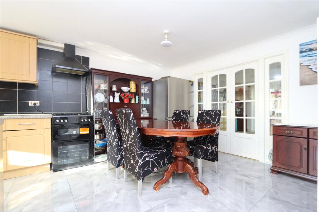 Daniels Welch, Coffee Hall, Milton Keynes, Buckinghamshire, MK6 photo 2