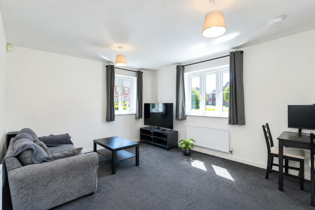 Wharf Lane, Solihull photo 5