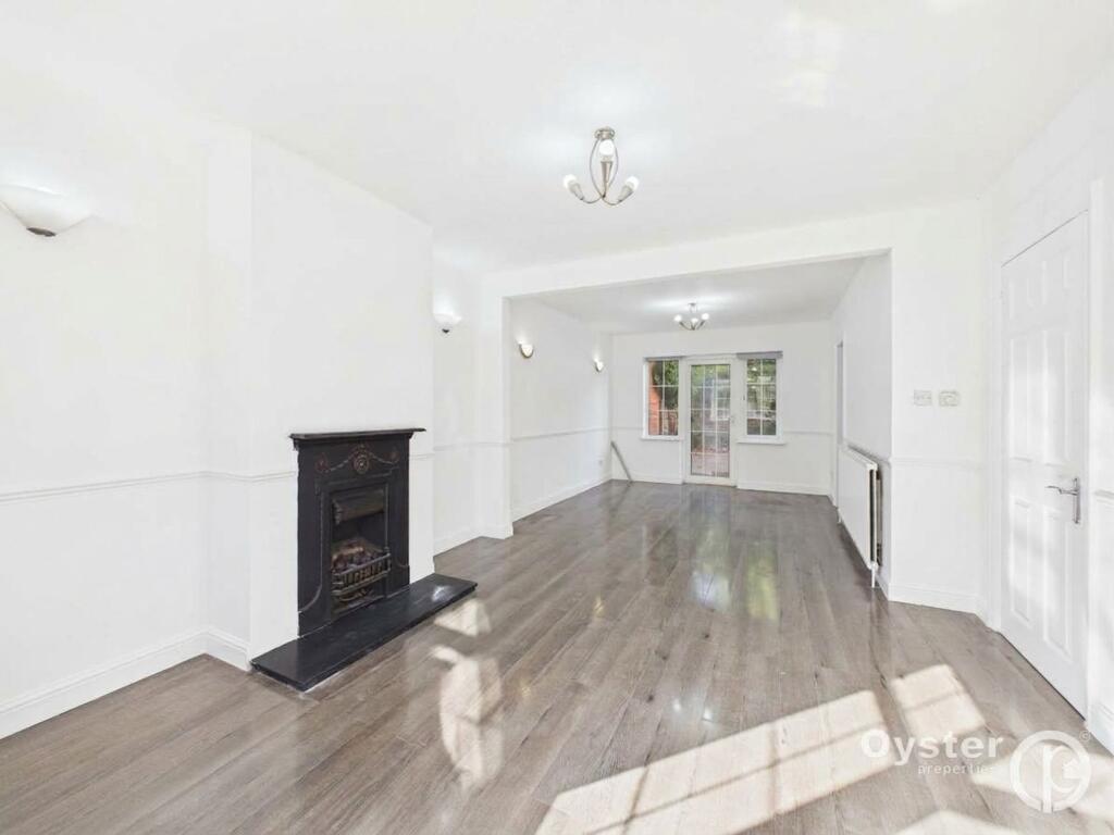House in Harrow - View 5