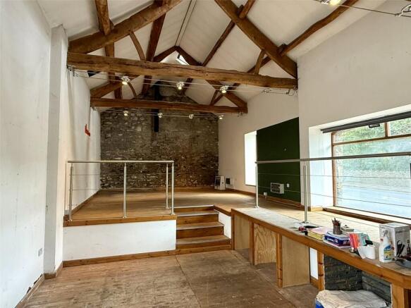Interior Commercial