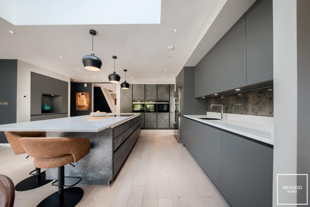 Additional image 4 of Stuart Road, Halesowen, B62 0EB