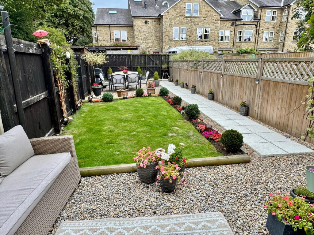 House in Leeds, Wetherby - View 2
