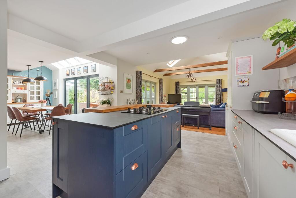 House in Portsmouth - View 2