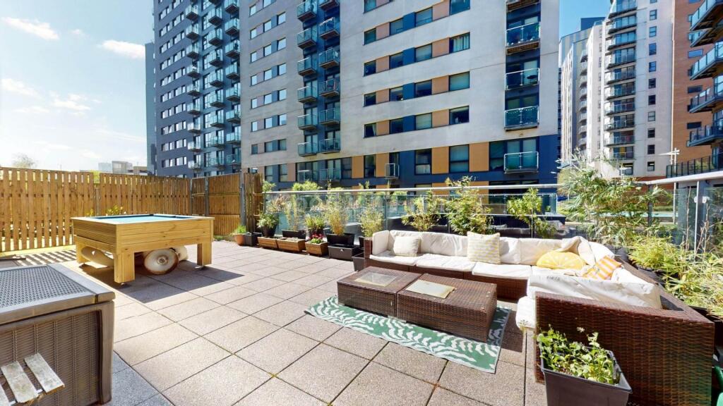 Main image of property: Vallea Court, 1 Redbank, Green Quarter