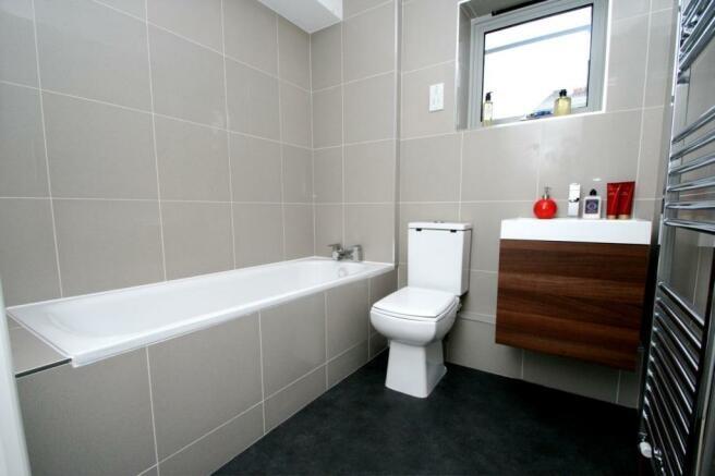 Apartment in London - View 4