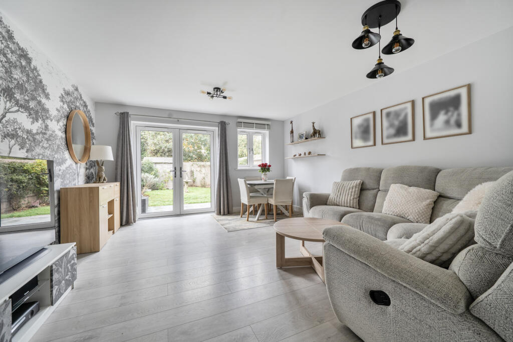 House in Southampton - View 3